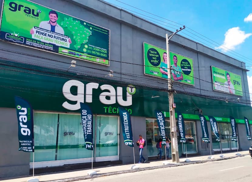 Imagem da fachada da Rede Grau Técnico