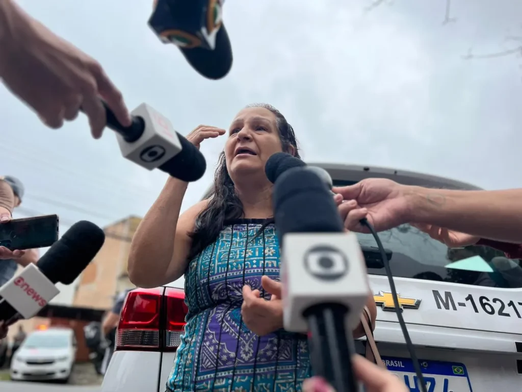Mãe dá depoimento após massacre de adolescente de 13 anos em escola de SP.