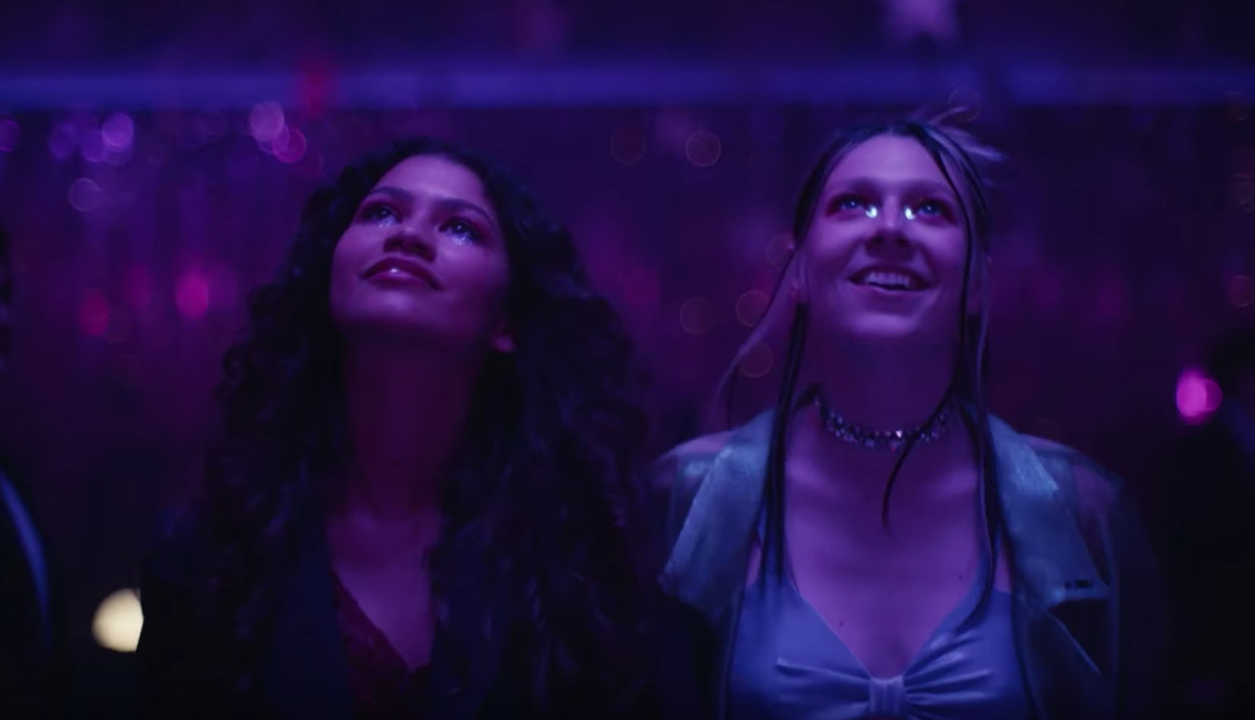 Banner de divulgação da série Euphoria com destaque para Zendaya