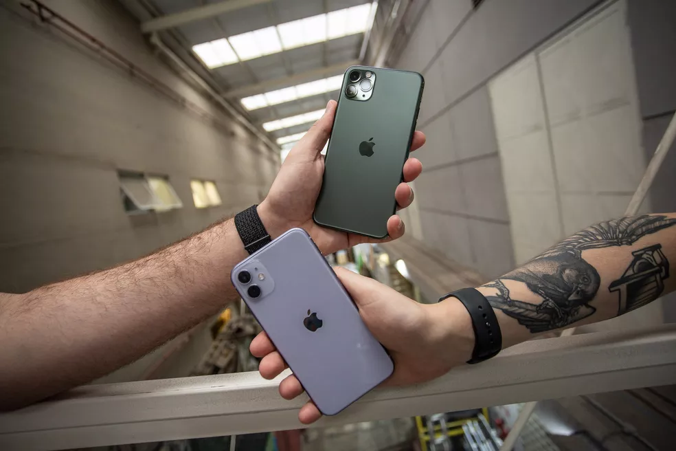 Imagem de usuários de iPhone